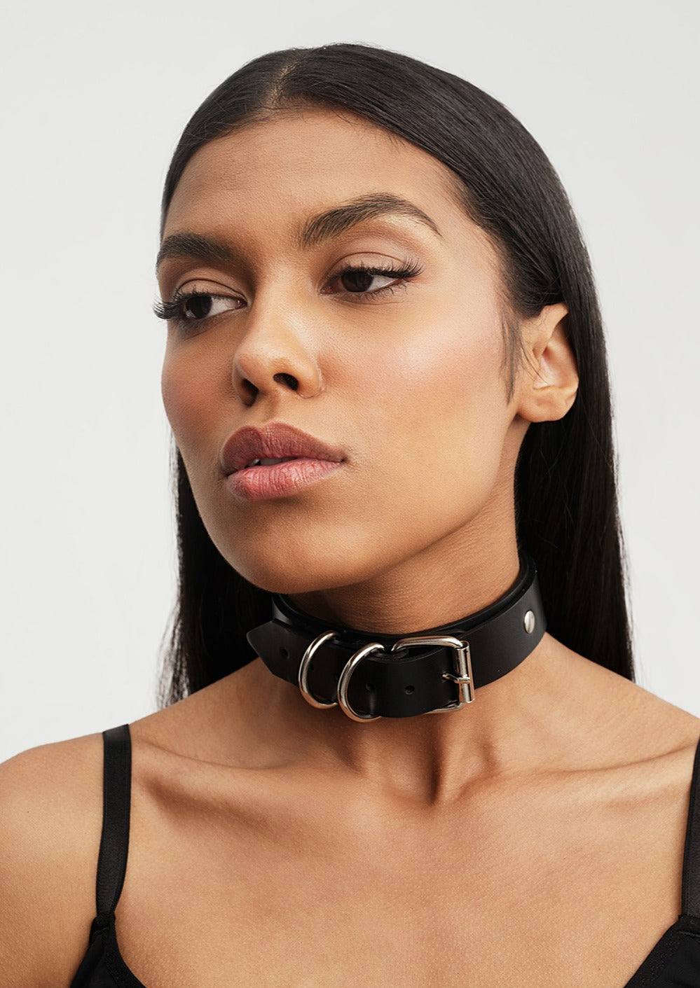 Sesi Lederhalsband